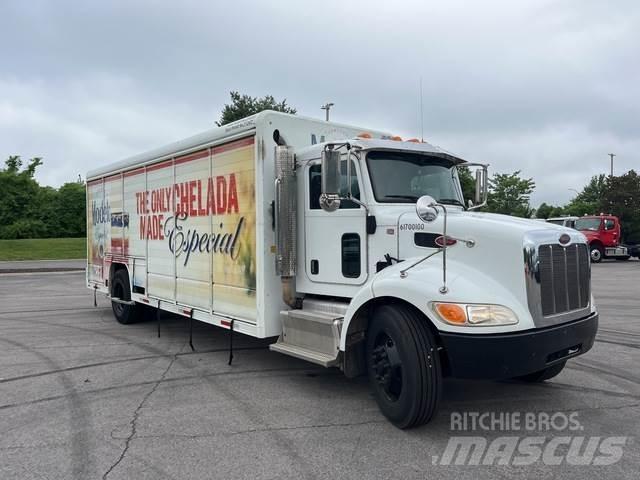 Peterbilt 337 شاحنات نقل المشروبات