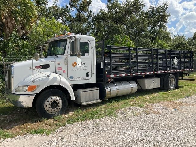 Peterbilt 337 شاحنات مسطحة/مفصلية الجوانب