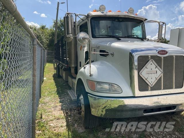 Peterbilt 337 شاحنات مسطحة/مفصلية الجوانب