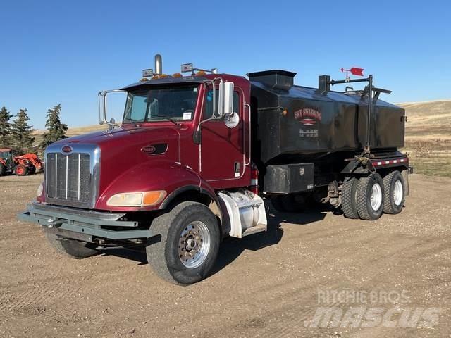 Peterbilt 340 صهاريج مياه