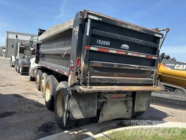 Peterbilt 340 شاحنات قلابة