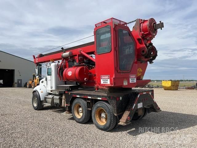 Peterbilt 340 شاحنات المعدات  المحمولة لحفر الآبار