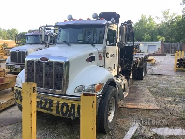 Peterbilt 348 شاحنات مسطحة/مفصلية الجوانب
