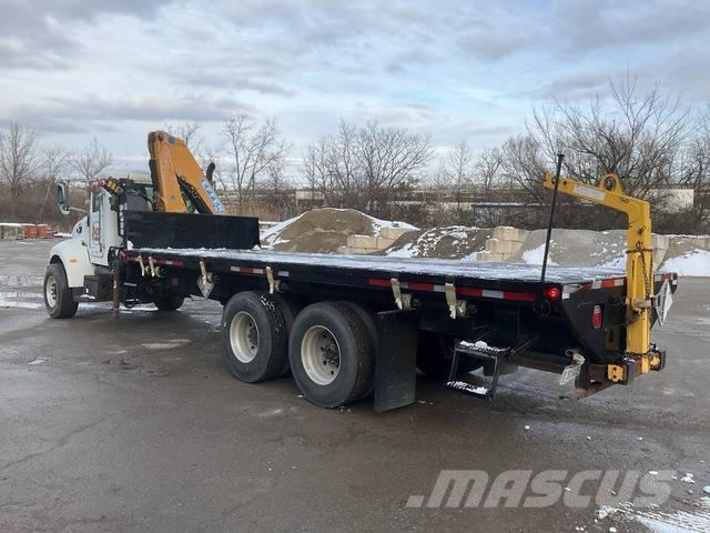 Peterbilt 348 شاحنات أخرى