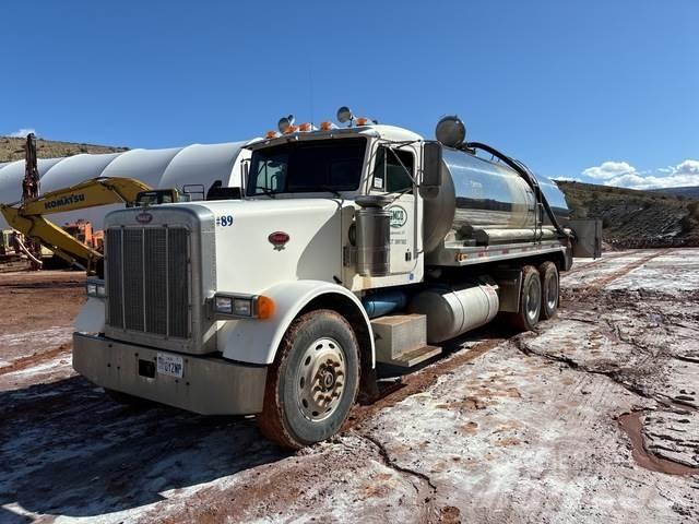 Peterbilt 357 صهاريج مياه