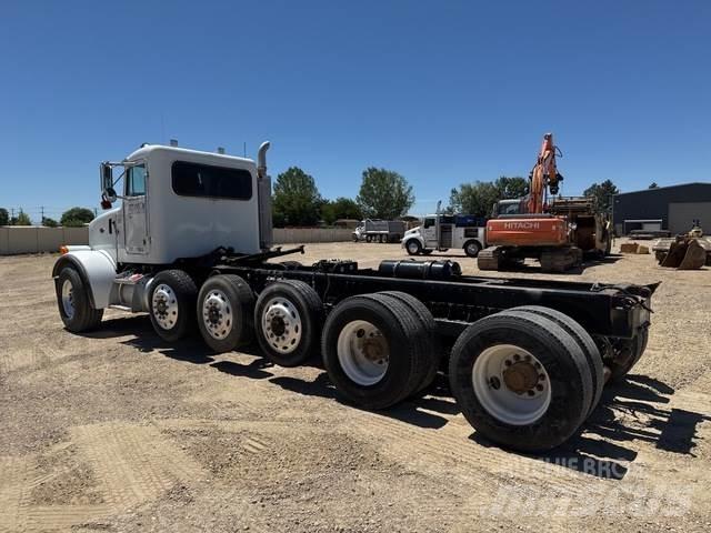 Peterbilt 357 شاحنات قلابة