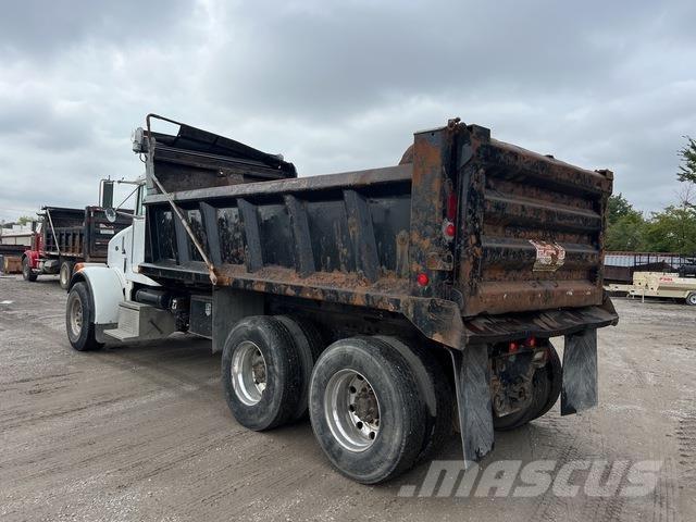 Peterbilt 357 شاحنات قلابة