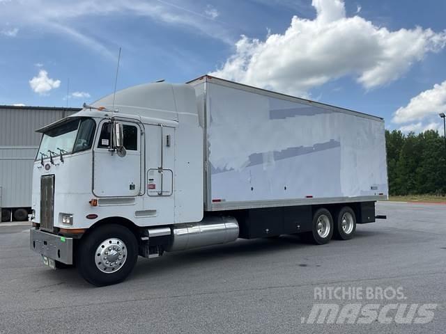 Peterbilt 362 شاحنات ذات هيكل صندوقي