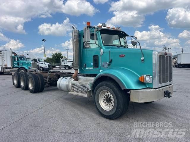 Peterbilt 365 كابينة والداخلية