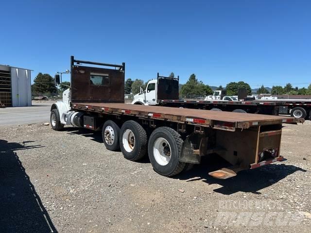 Peterbilt 365 شاحنات مسطحة/مفصلية الجوانب