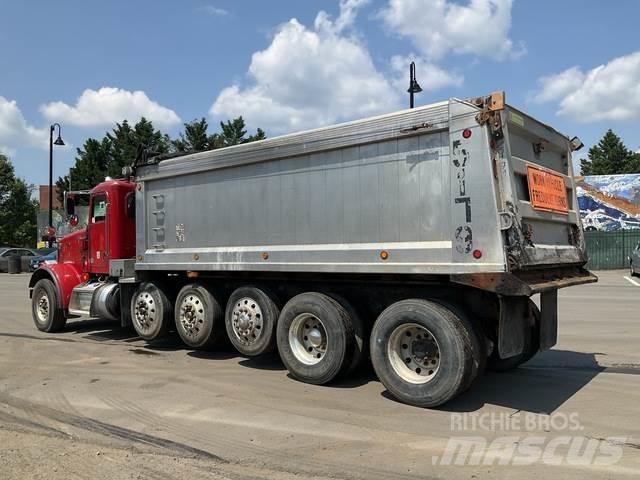Peterbilt 365 شاحنات قلابة