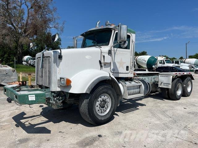 Peterbilt 365 كابينة والداخلية