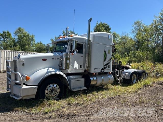 Peterbilt 367 شاحنات الرافعات