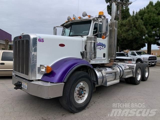 Peterbilt 367 وحدات الجر