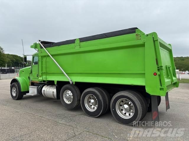 Peterbilt 367 شاحنات قلابة