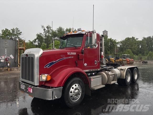 Peterbilt 367 وحدات الجر