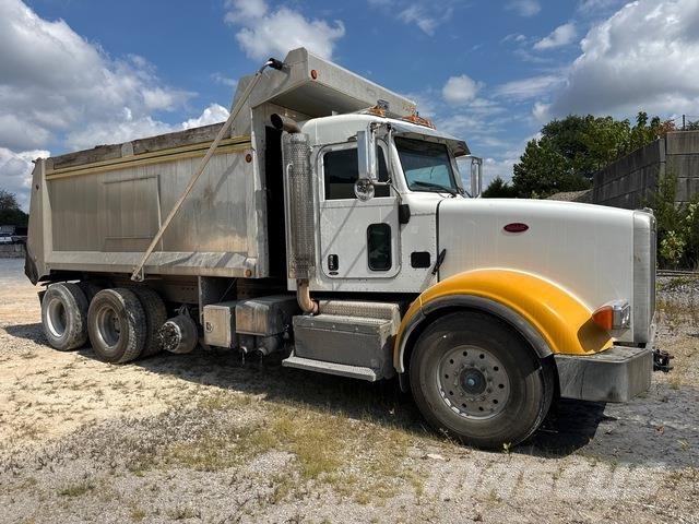 Peterbilt 367 شاحنات قلابة