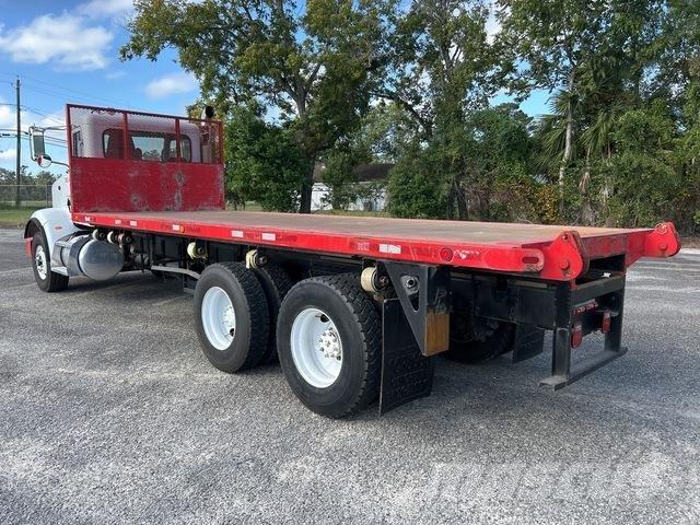 Peterbilt 367 شاحنات مسطحة/مفصلية الجوانب