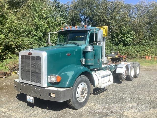 Peterbilt 367 وحدات الجر