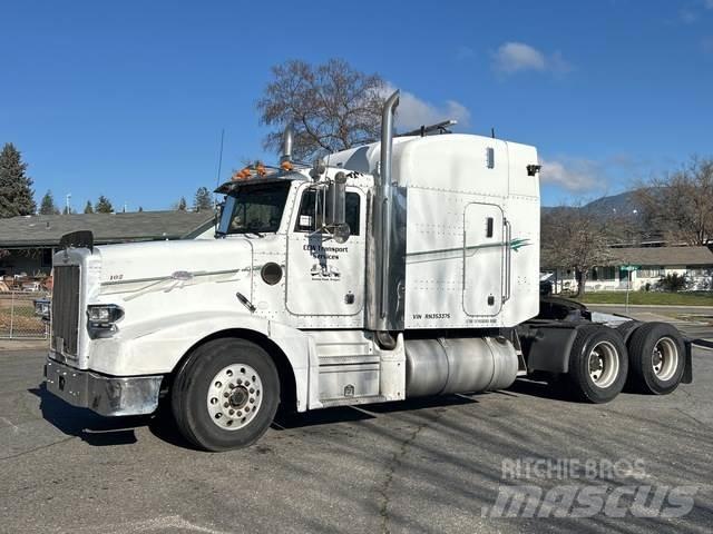 Peterbilt 377 وحدات الجر