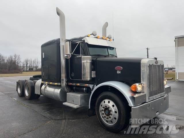 Peterbilt 378 وحدات الجر