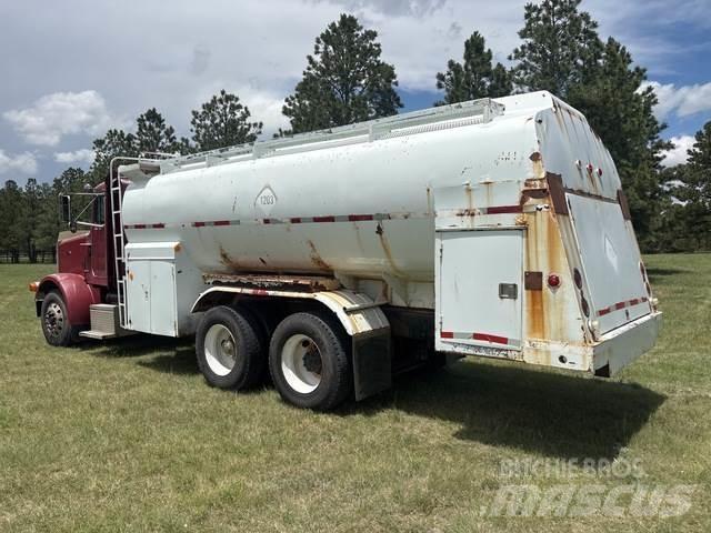 Peterbilt 378 شاحنات ذات صهاريج