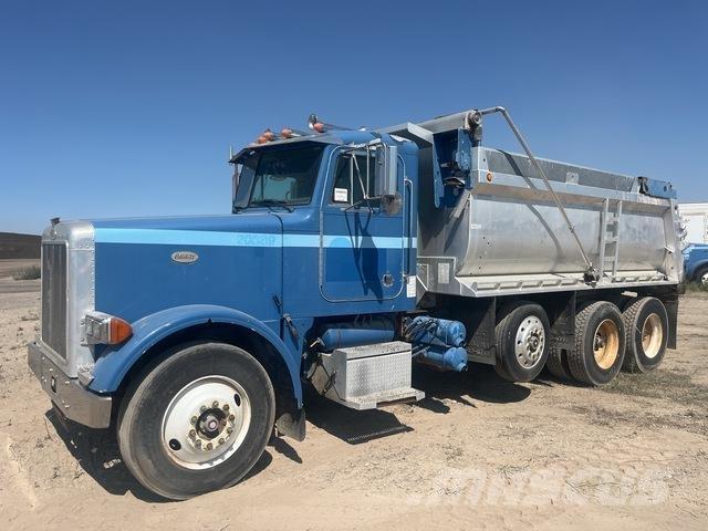 Peterbilt 378 شاحنات قلابة
