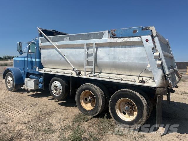 Peterbilt 378 شاحنات قلابة