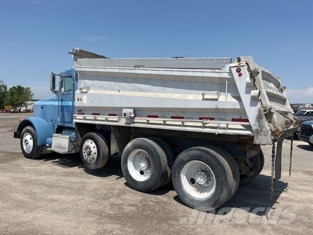 Peterbilt 378 شاحنات قلابة