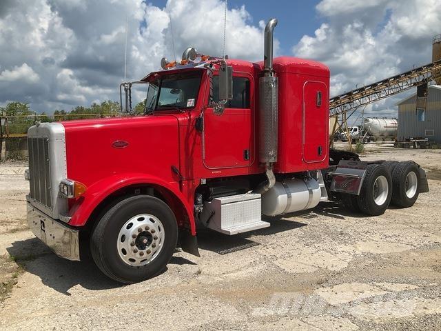 Peterbilt 378 وحدات الجر