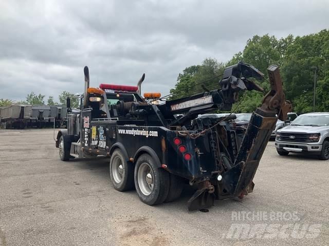 Peterbilt 379 مركبات إصلاح الأعطال