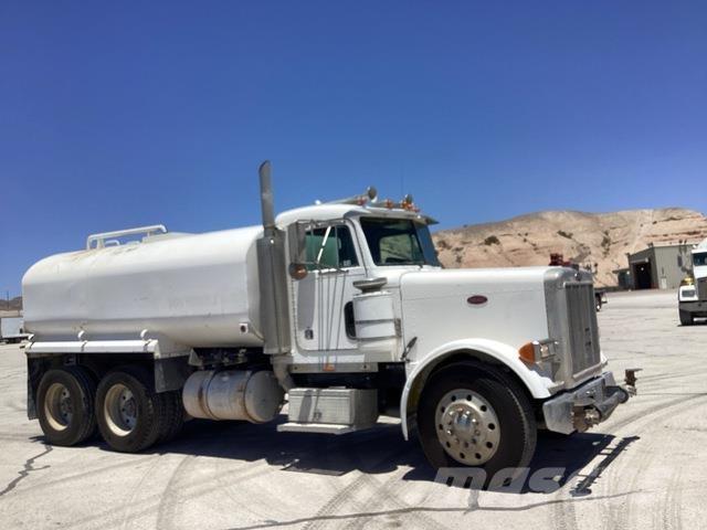 Peterbilt 379 صهاريج مياه