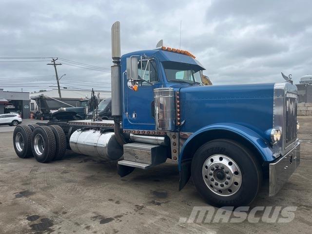 Peterbilt 379 وحدات الجر