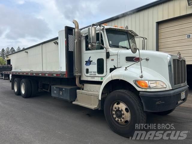 Peterbilt 382 شاحنات مسطحة/مفصلية الجوانب