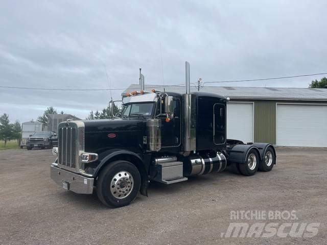 Peterbilt 388 وحدات الجر