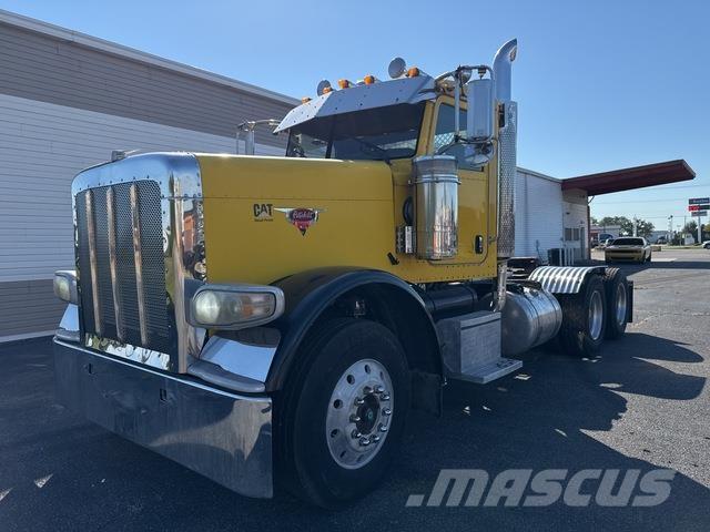 Peterbilt 388 وحدات الجر