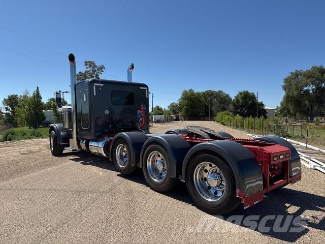 Peterbilt 389 وحدات الجر