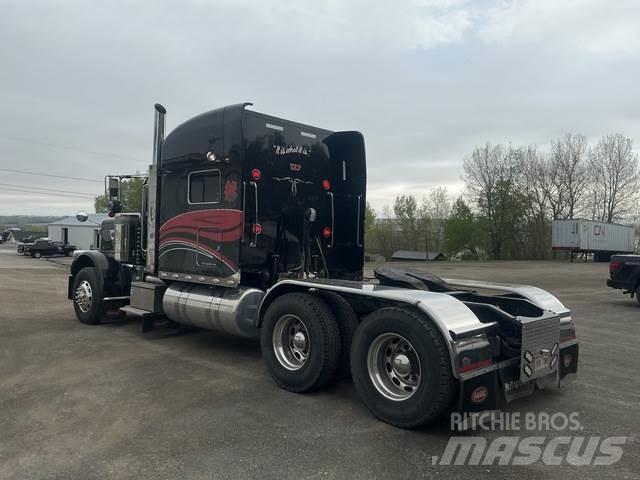 Peterbilt 389 وحدات الجر