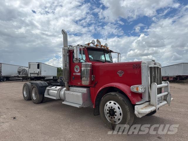 Peterbilt 389 وحدات الجر