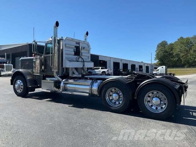 Peterbilt 389 وحدات الجر