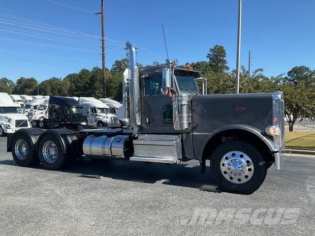 Peterbilt 389 وحدات الجر