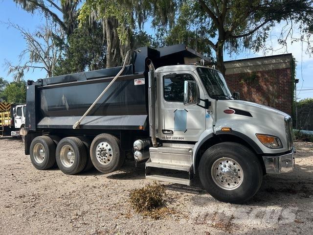 Peterbilt 548 شاحنات قلابة