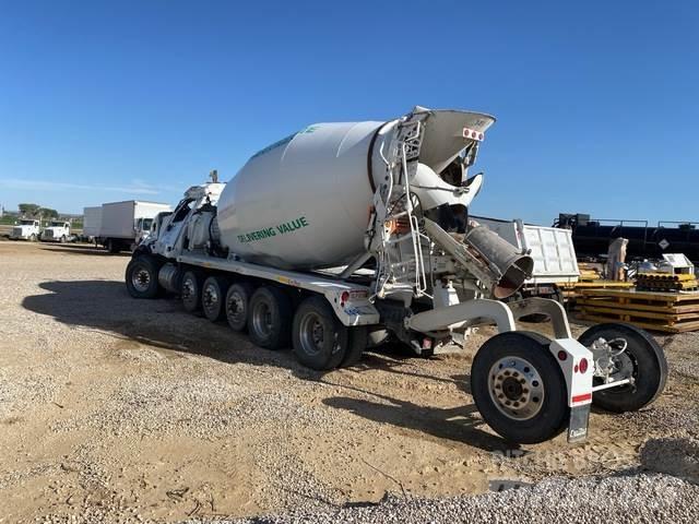 Peterbilt 567 شاحنات أخرى