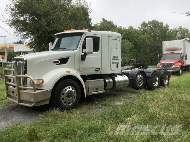 Peterbilt 567 وحدات الجر