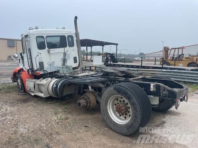 Peterbilt 567 وحدات الجر
