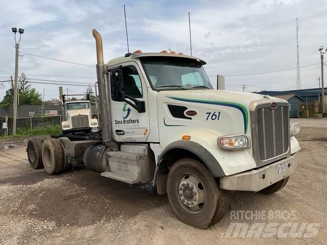 Peterbilt 567 وحدات الجر
