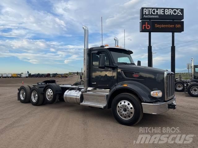 Peterbilt 567 وحدات الجر