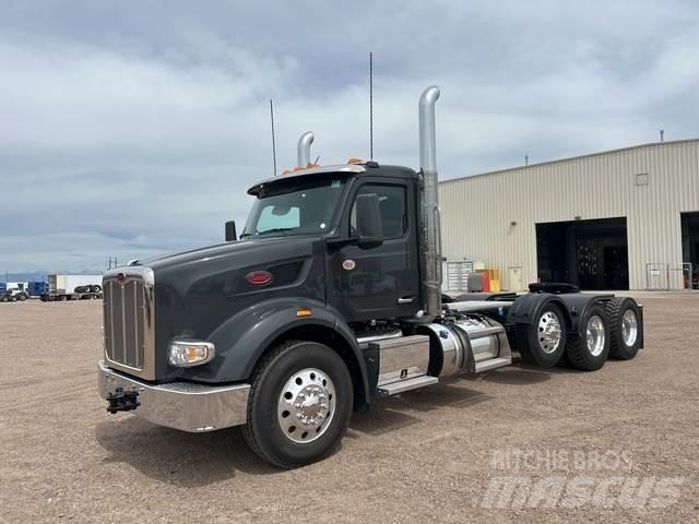 Peterbilt 567 وحدات الجر