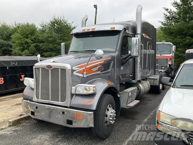 Peterbilt 567 وحدات الجر