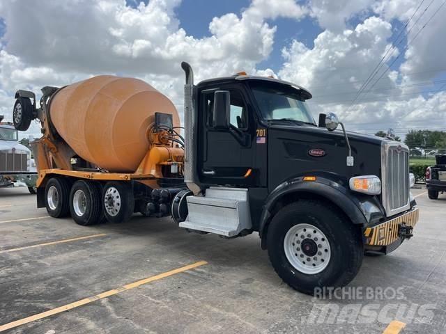 Peterbilt 567 شاحنات أخرى